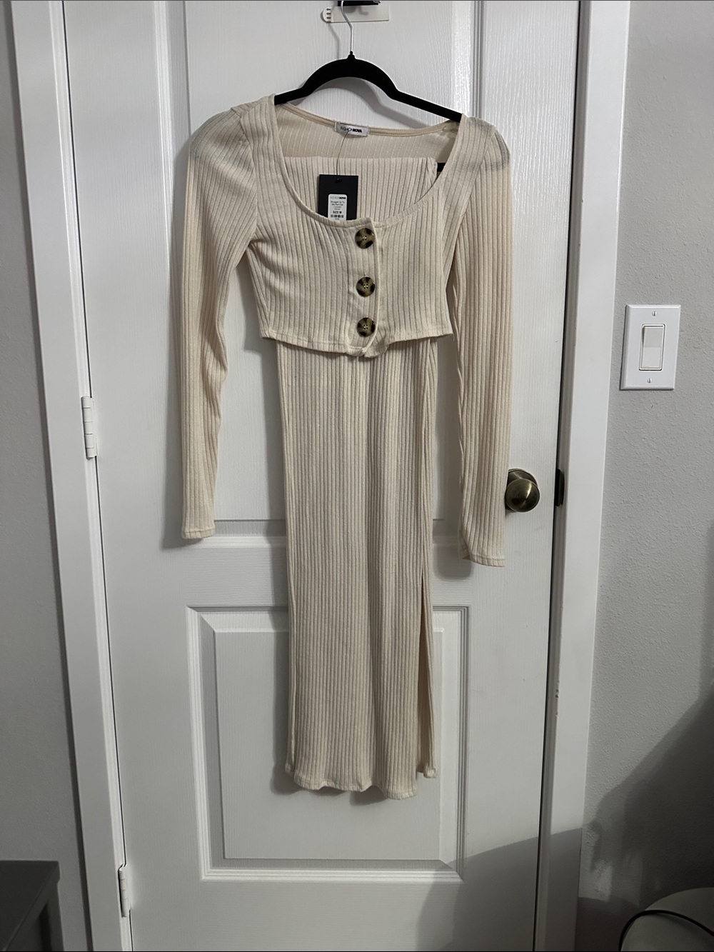 Ribbed Scoop Neck Long Sleeve Cream crop top two piece outfit with Button Detail - Picture 1 of 4